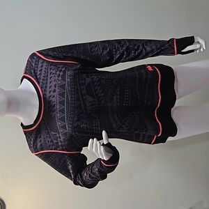 FILA Reversible Runner Top!!